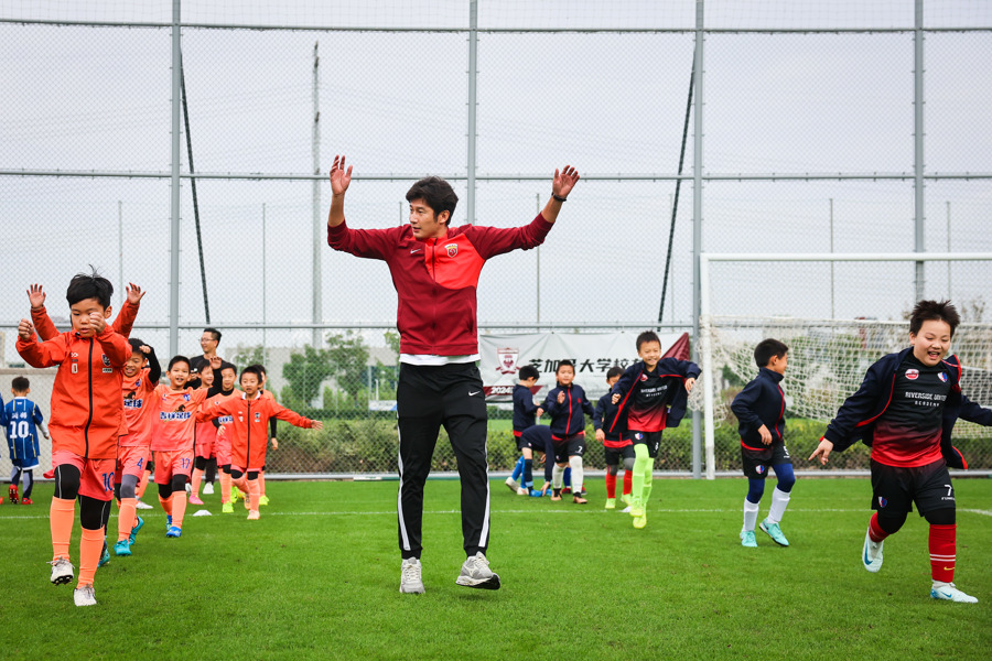国内足球新闻：球员状态备战表现出色受瞩目的简单介绍
