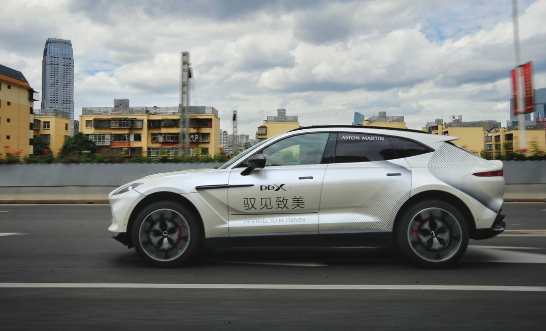 阿斯顿马丁碾压迈凯伦，勒克莱尔状态火热的简单介绍