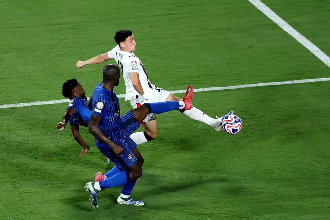 多特蒙德绝杀土耳其，迪马利亚点燃赛场