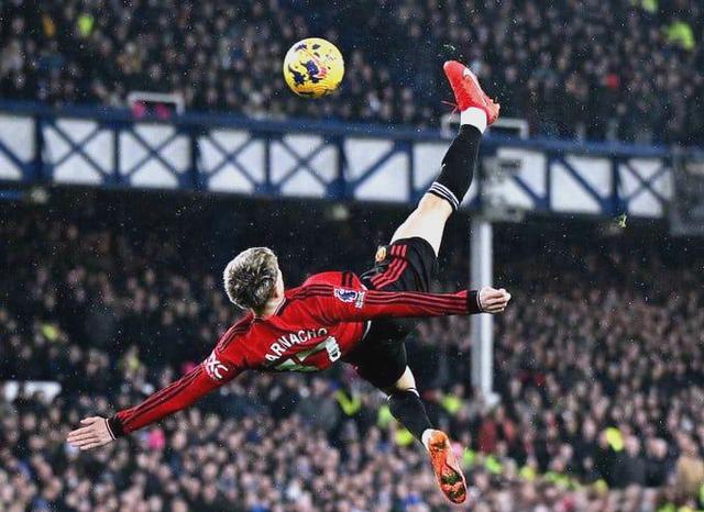 美国绝杀曼联,戈麦斯关键制胜 美国绝杀曼联,戈麦斯关键制胜